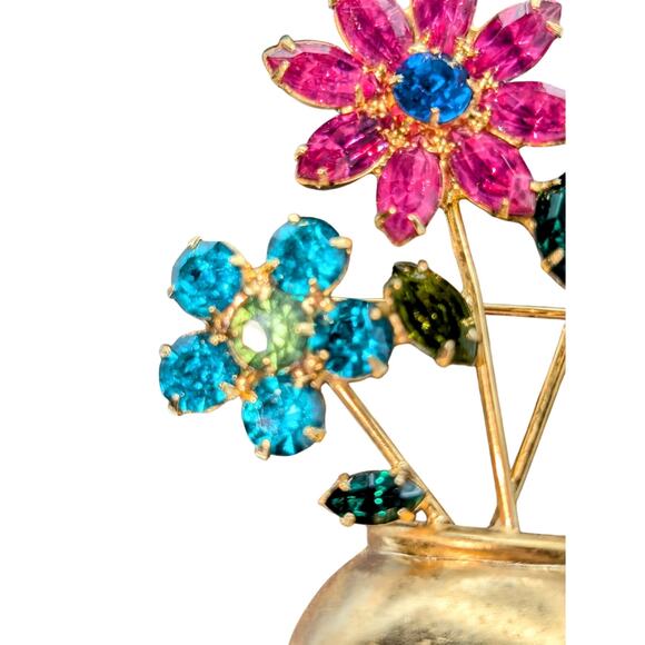 VTG Mid-Century Multi-Color Glass Stone Flowers in Gold Tone Flower Pot Brooch - Picture 6 of 9